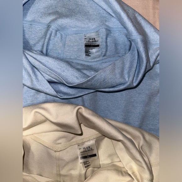 Ilus label bundle CINCHED CROSS OVER FLARE LEGGINGS - Picture 3 of 5